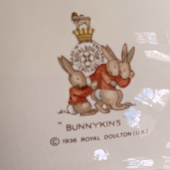 Bunnykins Royal Dalton vintage bank - Picture 7 of 8